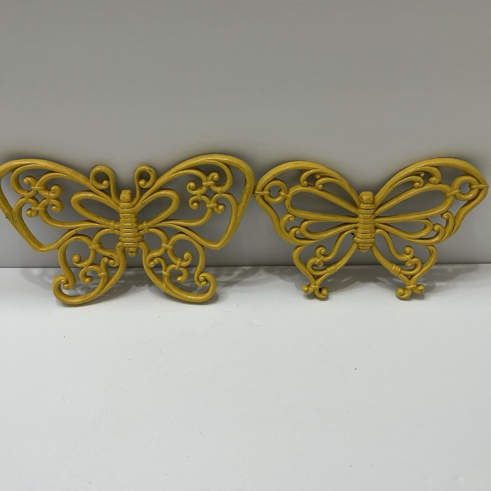Vintage Syroco Homeco Butterfly Wall Hangings 1978 Faux Rattan Yellow 9.5" & 8"